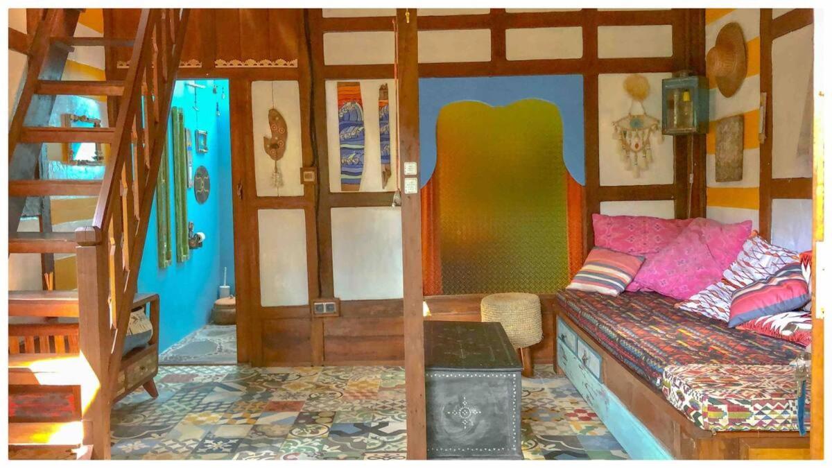 Surf Joglo Uluwatu Apartment Bagian luar foto