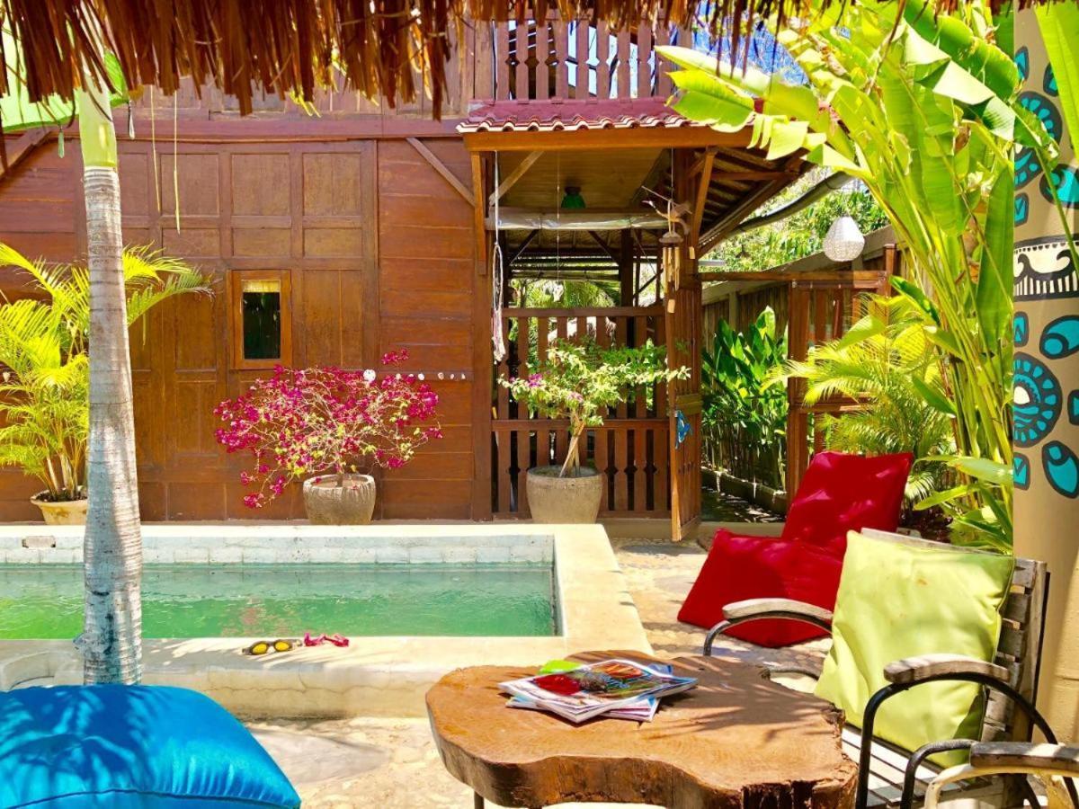 Surf Joglo Uluwatu Apartment Bagian luar foto