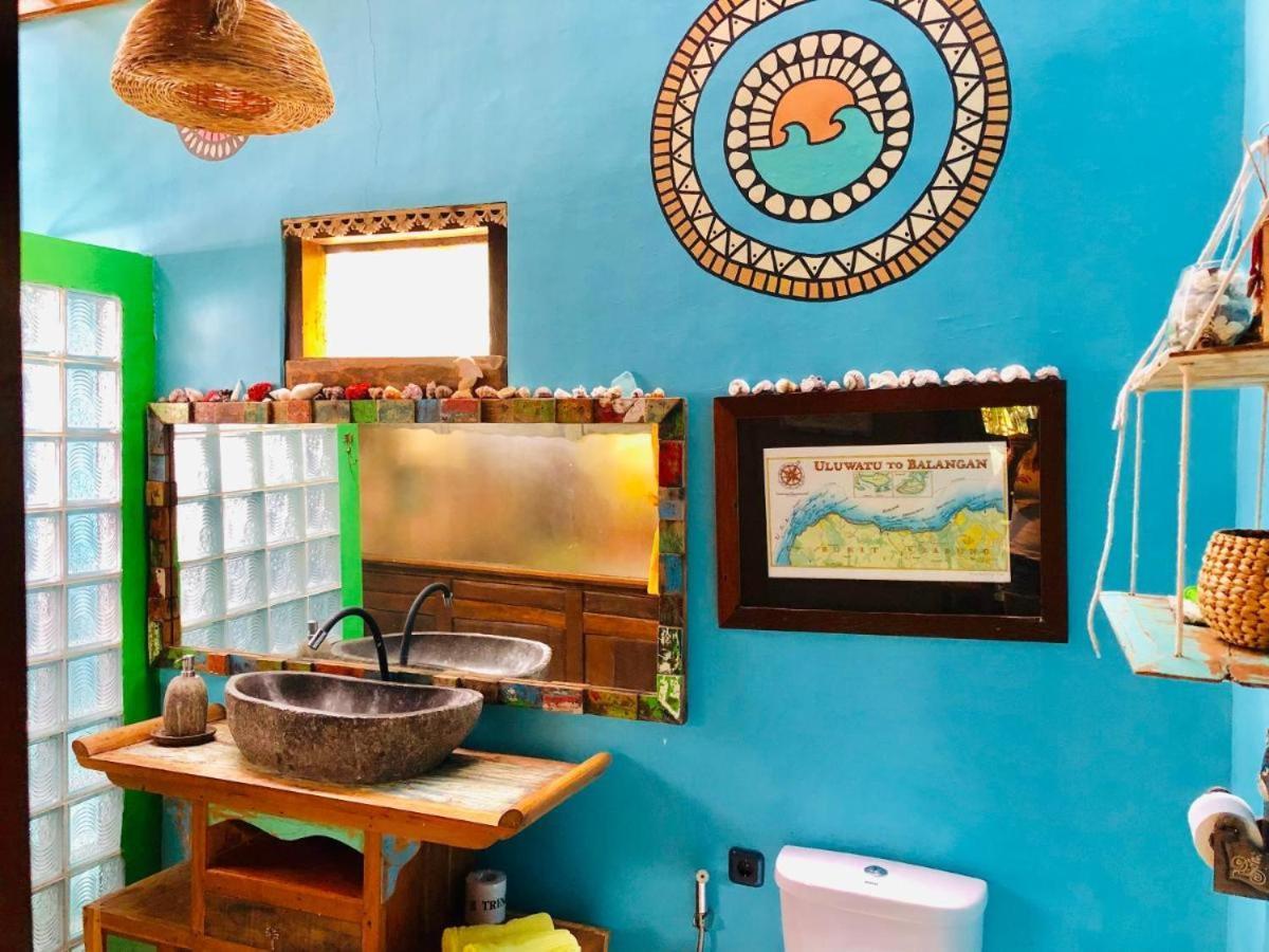 Surf Joglo Uluwatu Apartment Bagian luar foto